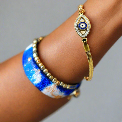 Evil eye adjustable gold bracelet