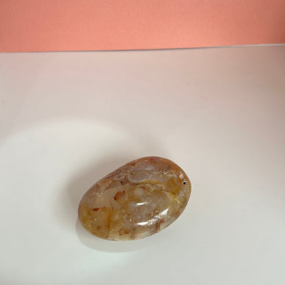 Flower agate palm stone