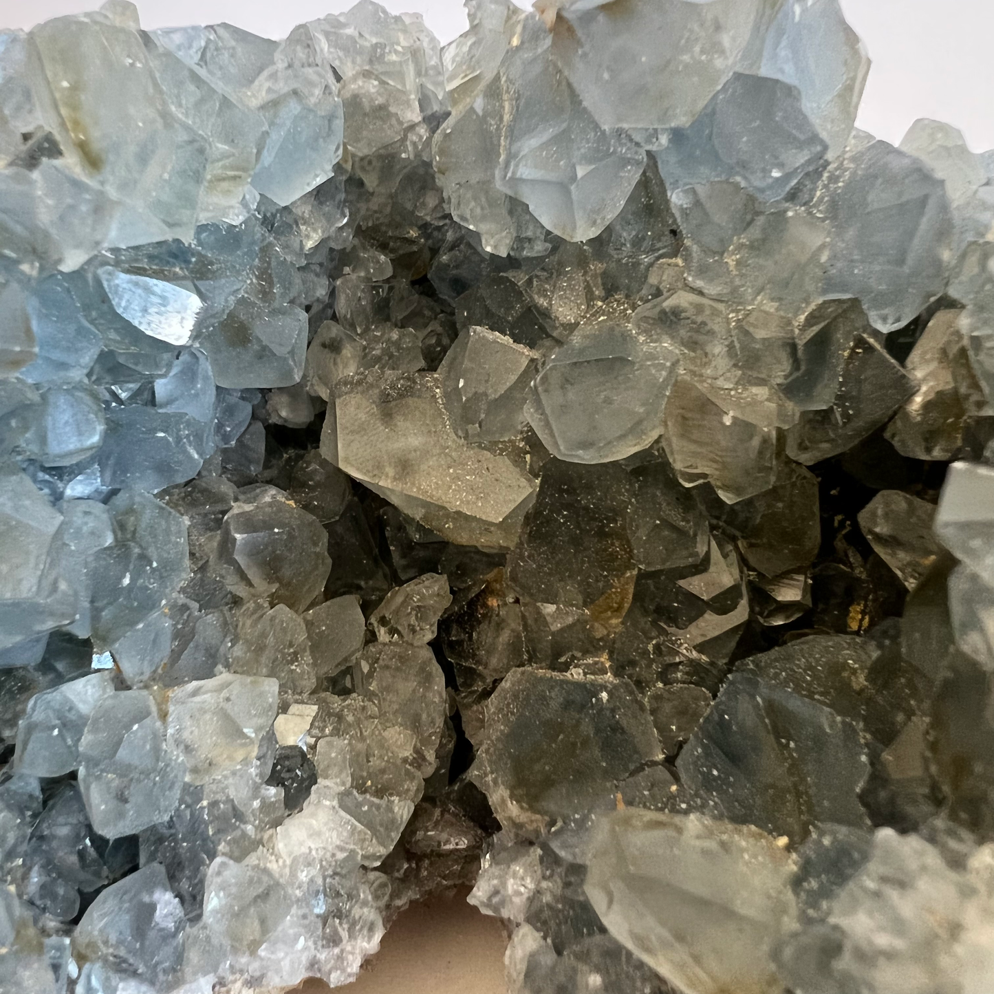 Celestite cluster