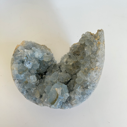 Celestite cluster